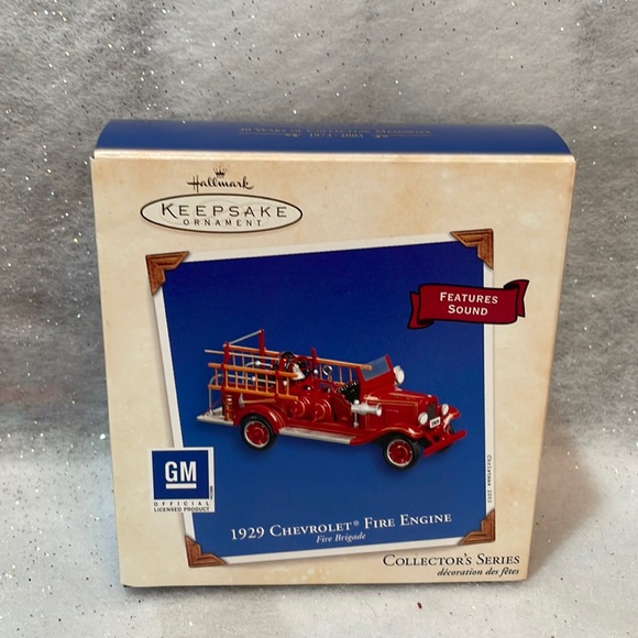 Hallmark 1929 Chevrolet Fire Engine Fire Brigade Keepsake Ornament B53 - Picture 1 of 2